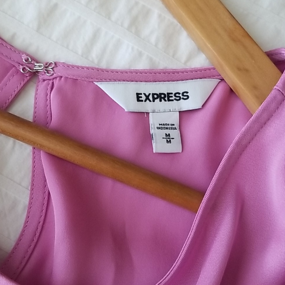 Pink Top - Picture 3 of 8